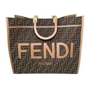 Authentic New Medium Fendi Sunshine Bag